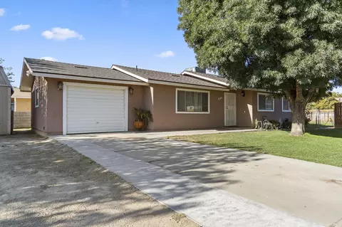 586 Woods Ave, Tipton, CA 93272