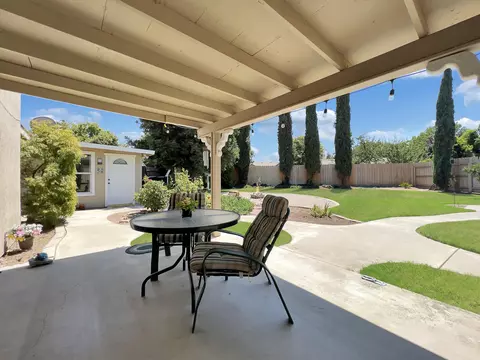 4101 E Paradise Ave, Visalia, CA 93292 photo 21