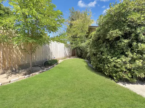 4101 E Paradise Ave, Visalia, CA 93292 photo 27
