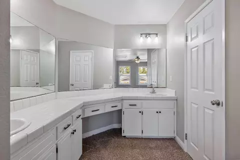 1407 E Sunnyview Ave, Visalia, CA 93292 photo 28