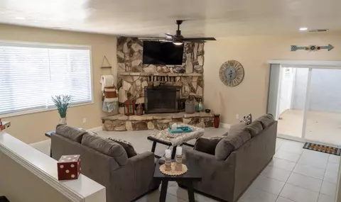 40768 Crystal Dr, Three Rivers, CA 93271 photo 11