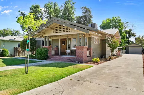 1411 N Redington St, Hanford, CA 93230