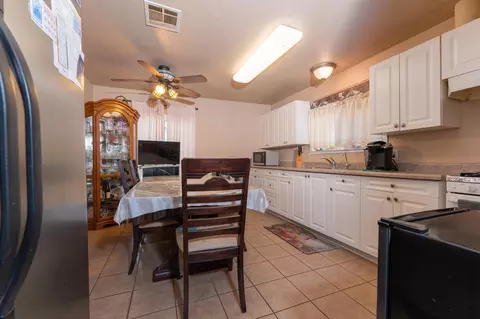 22233 Carson Ave, Exeter, CA 93221 photo 4