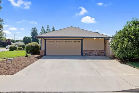 3224 E Birch Ave, Visalia, CA 93292 photo 8