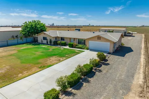 11509 Houston Ave, Hanford, CA 93230