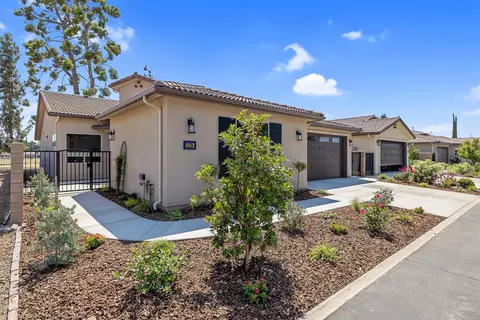 570 Little Lane Ln, Exeter, CA 93221
