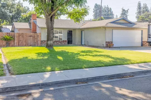1928 S Pride St, Visalia, CA 93277