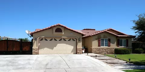 2732 Grape Vine Ln, Wasco, CA 93280