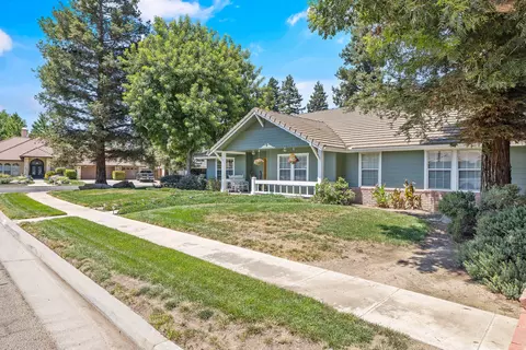 5742 W Ashland Ave, Visalia, CA 93277