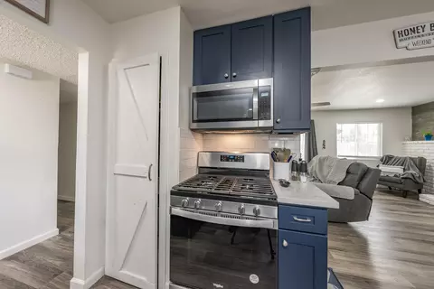 2467 Sierra Ave, Clovis, CA 93611 photo 9