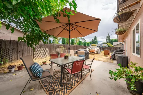 2467 Sierra Ave, Clovis, CA 93611 photo 20
