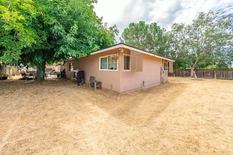 2467 Sierra Ave, Clovis, CA 93611 photo 26