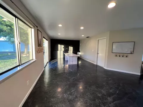9891 18th Ave, Lemoore, CA 93245 photo 14