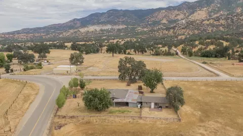 39770 Dunlap Rd, Squaw Valley, CA 93675 photo 9