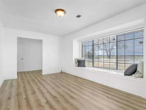 855 E Mt Whitney Ave, Laton, CA 93242 photo 16