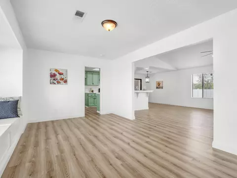 855 E Mt Whitney Ave, Laton, CA 93242 photo 12