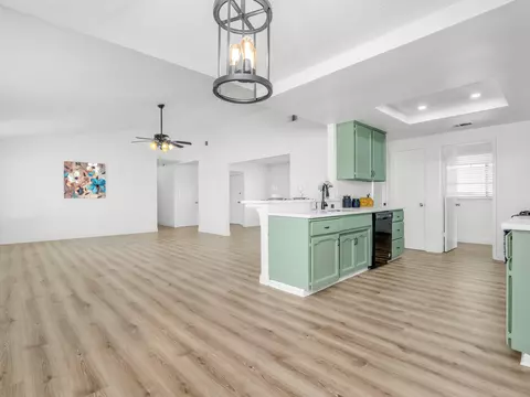 855 E Mt Whitney Ave, Laton, CA 93242 photo 19