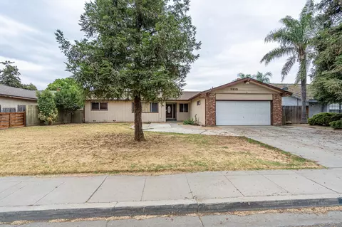 2815 W Whitendale Ave, Visalia, CA 93277