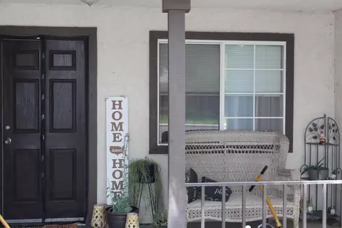 4112 E Feemster Ave, Visalia, CA 93292 photo 2