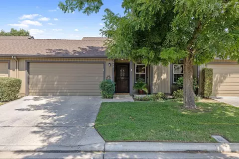 2442 E Tulare Ave, Visalia, CA 93292