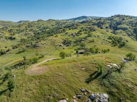 31746 Gordon Dr, Exeter, CA 93221 photo 5