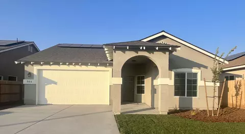 564 W Richard Ave, Porterville, CA 93257
