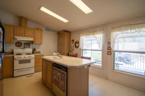 35218 Tule River Dr, Springville, CA 93265 photo 7
