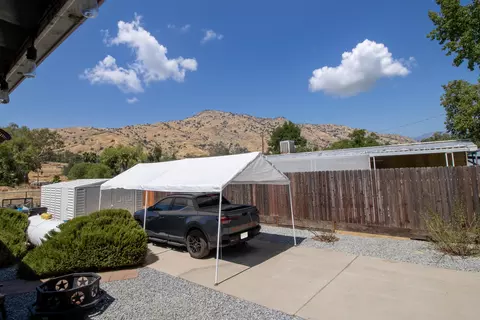 35218 Tule River Dr, Springville, CA 93265 photo 4