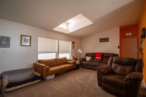 35218 Tule River Dr, Springville, CA 93265 photo 6