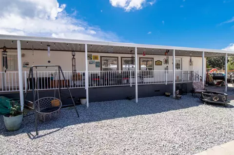 35218 Tule River Dr, Springville, CA 93265