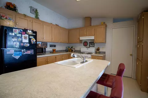 35218 Tule River Dr, Springville, CA 93265 photo 9