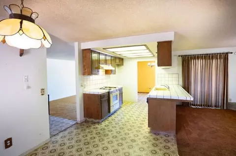 910 Cedar Ln, Lemoore, CA 93245 photo 6