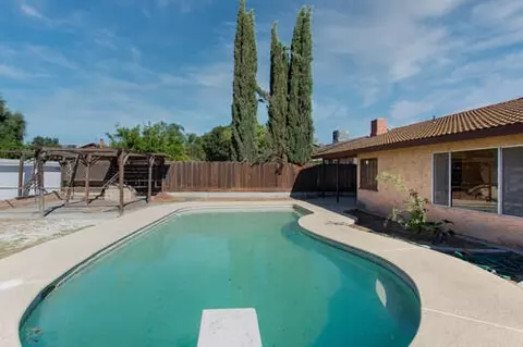 910 Cedar Ln, Lemoore, CA 93245 photo 18