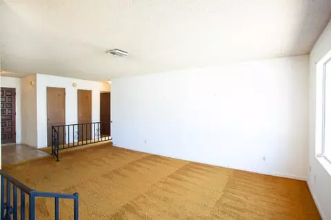 910 Cedar Ln, Lemoore, CA 93245 photo 9