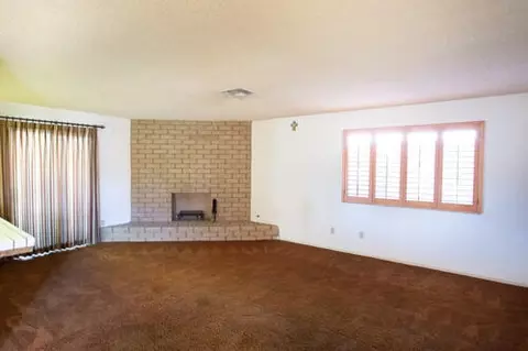910 Cedar Ln, Lemoore, CA 93245 photo 4