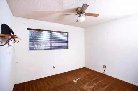 910 Cedar Ln, Lemoore, CA 93245 photo 13