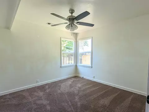1052 E Academy Ave, Tulare, CA 93274 photo 6