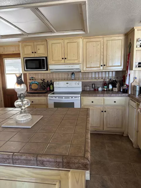 51083 Whitaker Forest Rd, Badger, CA 93603 photo 7