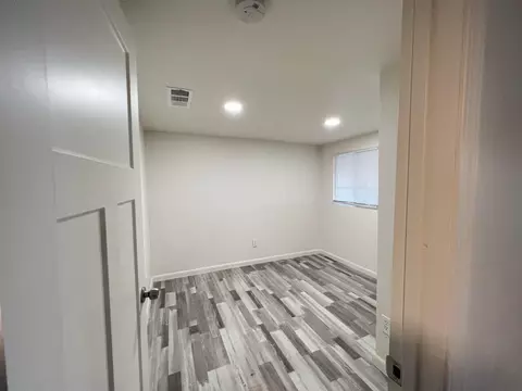 596 E Center Ave, Earlimart, CA 93219 photo 16
