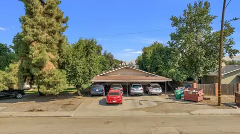 769 E Honolulu St, Lindsay, CA 93247 photo 9