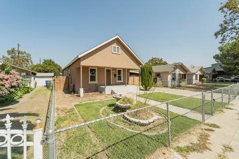 1843 E Tyler Ave, Fresno, CA 93701