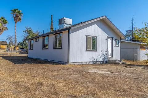 2211 Berkeley St, Bakersfield, CA 93305 photo 18
