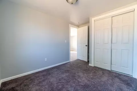 2211 Berkeley St, Bakersfield, CA 93305 photo 11