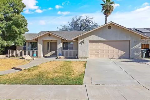 1382 Stinson Dr, Lemoore, CA 93245