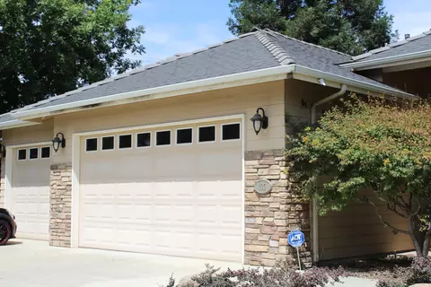 103 Old Line Ct, Exeter, CA 93221 photo 3