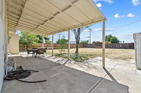 527 Porter St, Hanford, CA 93230 photo 27