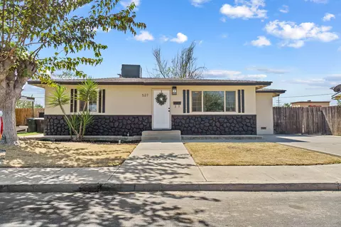 527 Porter St, Hanford, CA 93230
