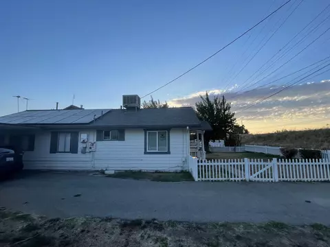 23357 Avenue 196, Strathmore, CA 93267 photo 2