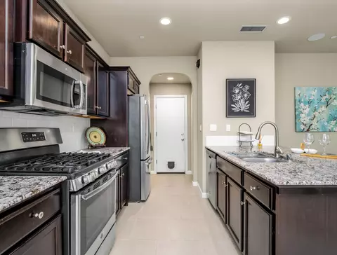 3721 Artistry Way, Clovis, CA 93619 photo 8