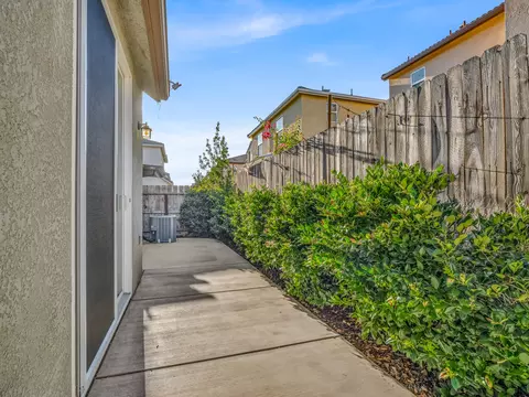 3721 Artistry Way, Clovis, CA 93619 photo 31